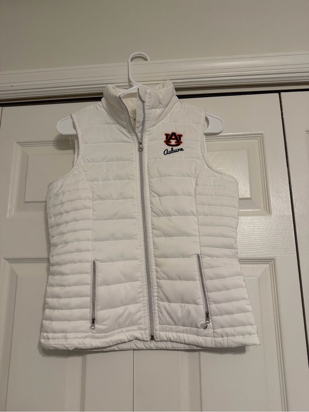 Auburn White Quilted Puffer Vest